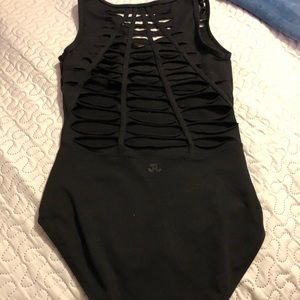 Jo & Jax Adult Medium Leo